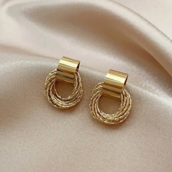 14K Gold Filled Layered Loop Earrings - Picture 4 of 4